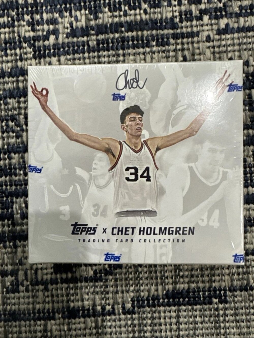 Topps x Chet Holmgren 2022 NCAA Basketball 30-Card Box Gonzaga Bulldogs